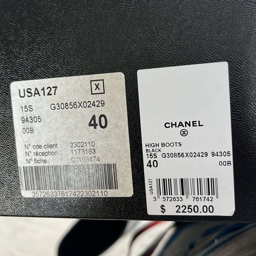 Authentic Chanel. Double sided leather sneaker/boots fabulous camellias all over - Picture 16 of 16